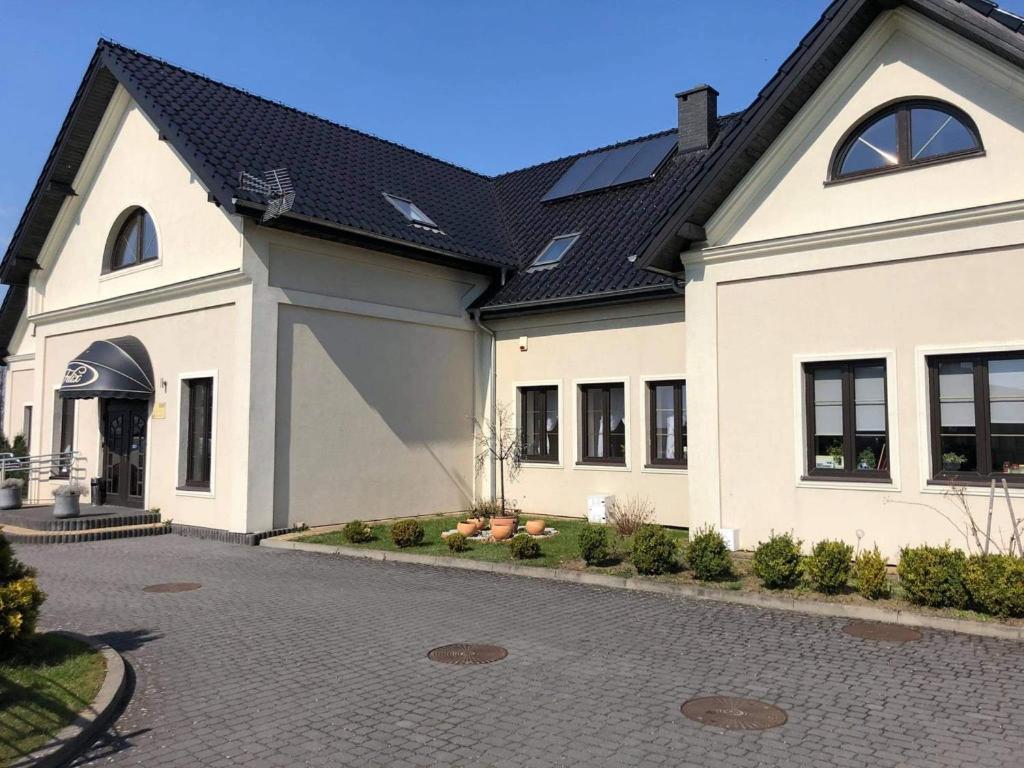 Pokoje Felix Słupsk Exteriér fotografie